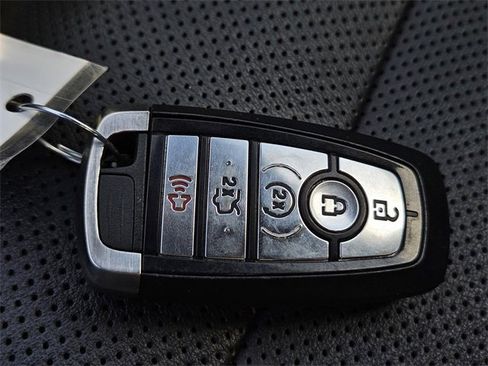 Used 2019 Ford Mustang GT Premium image 27