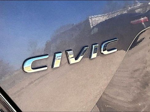 Used 2019 Honda Civic LX image 32