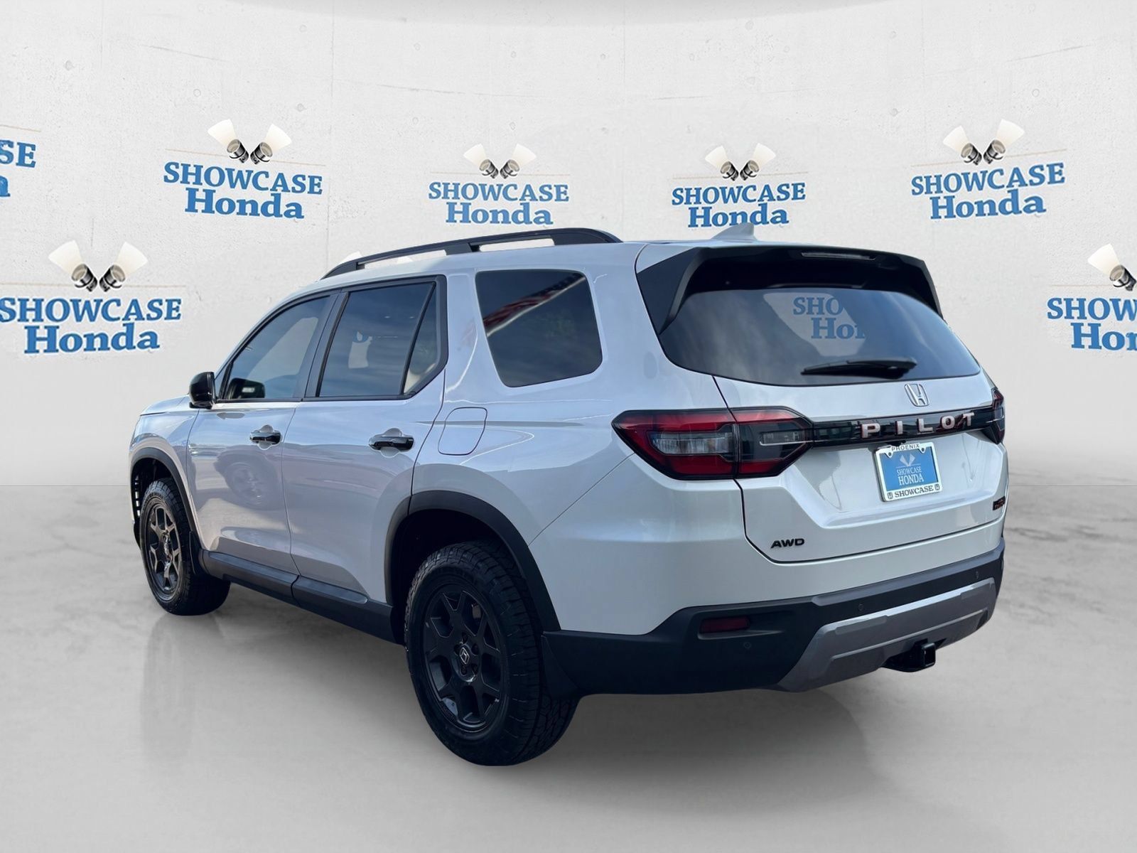 New 2026 Honda Pilot TrailSport image 3