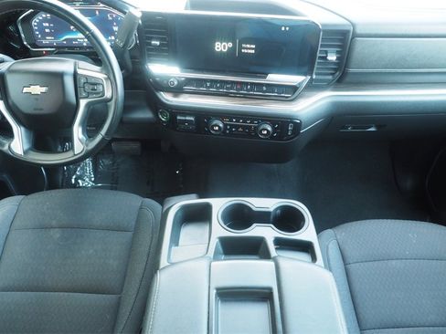 Used 2024 Chevrolet Silverado 2500 LT image 21