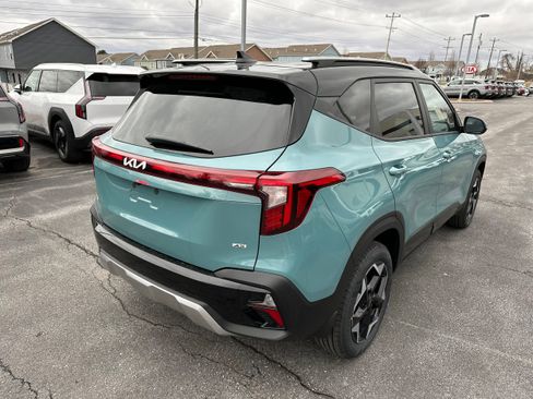 New 2026 Kia Seltos S image 5