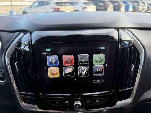 Used 2019 Chevrolet Traverse LT w/ LPO, Floor Liner Package image 25