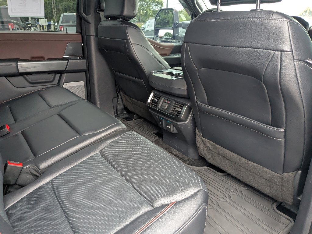Used 2022 Ford F150 Lariat w/ Equipment Group 502A High AWD/4WD image 7