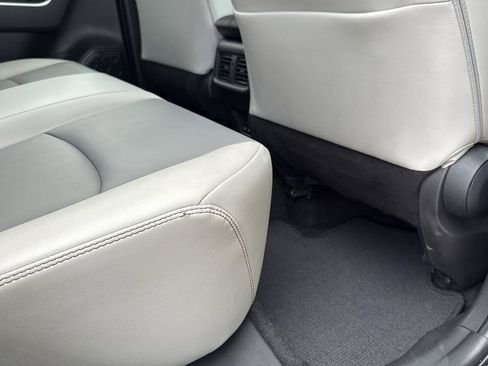 Used 2024 Toyota RAV4 XLE Premium image 27