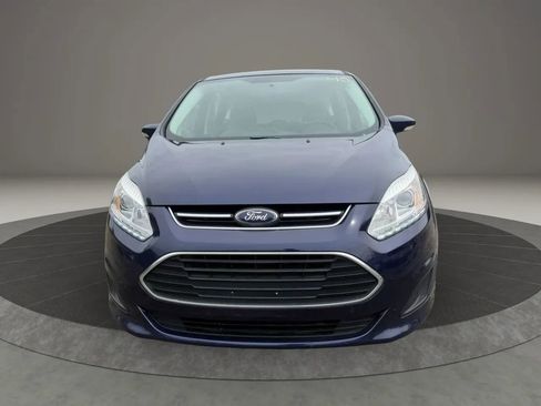 Used 2017 Ford C-MAX SE FWD image 2