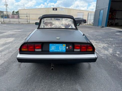 Used 1988 Alfa Romeo Spider Veloce RWD image 29