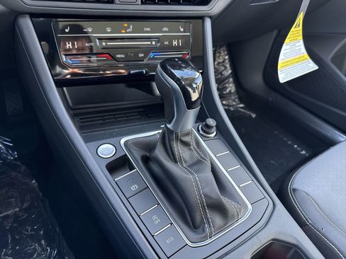 New 2026 Volkswagen Jetta SE image 21