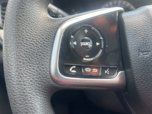 Used 2018 Honda CR-V LX image 17