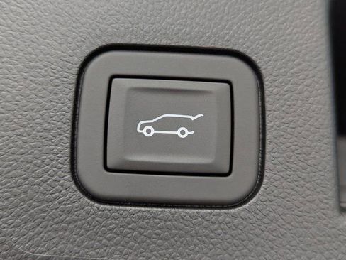 New 2026 GMC Terrain AT4 w/ Convenience Package III image 6