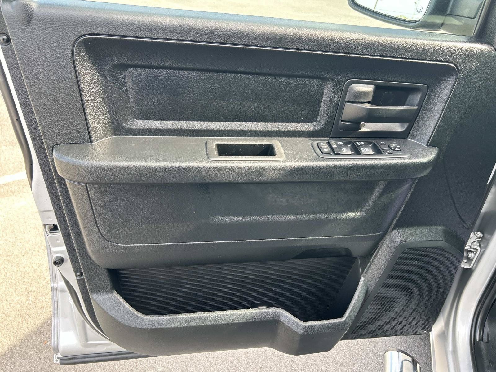 Used 2018 RAM 1500 Tradesman w/ Popular Equipment Group RWD image 29