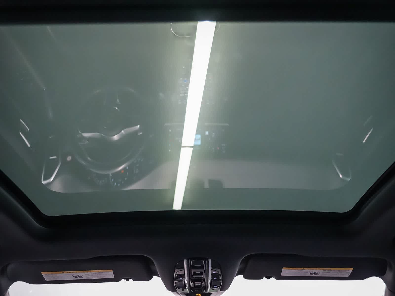 Certified 2023 Porsche Cayenne AWD/4WD image 15
