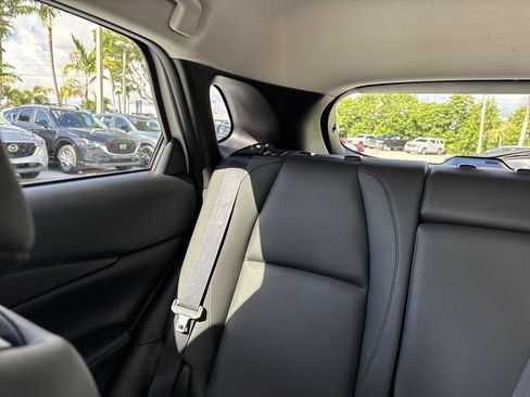 Used 2023 MAZDA CX-30 AWD 2.5 S w/ Preferred Package image 17