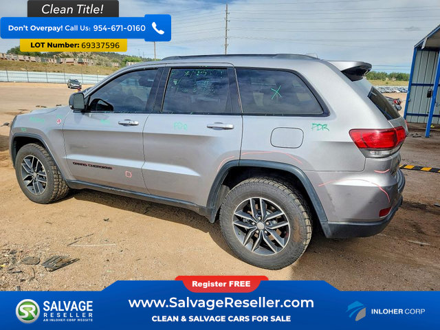Used 2018 Jeep Grand Cherokee Trailhawk AWD/4WD image 3