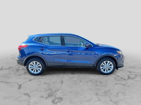 Used 2019 Nissan Rogue Sport SV image 9