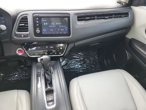 Used 2019 Honda HR-V EX image 17