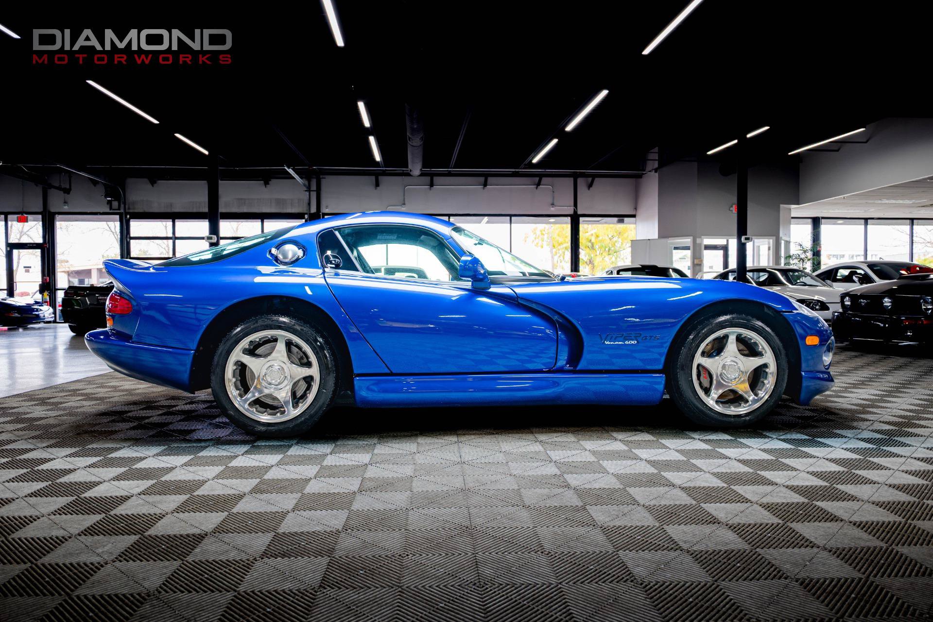 Used 1996 Dodge Viper GTS RWD image 32