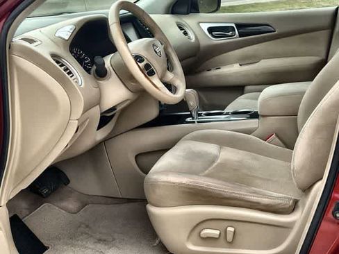 Used 2013 Nissan Pathfinder SV w/ Trailer Tow Pkg image 3