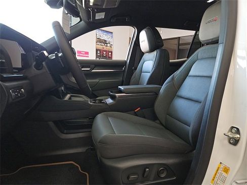 New 2026 GMC Terrain AT4 w/ Technology Package II image 15