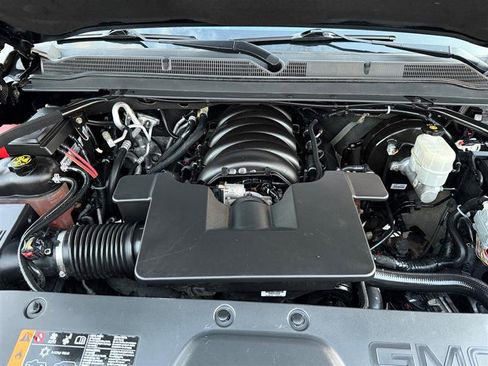 Used 2019 GMC Yukon XL Denali w/ Denali Ultimate Package image 42