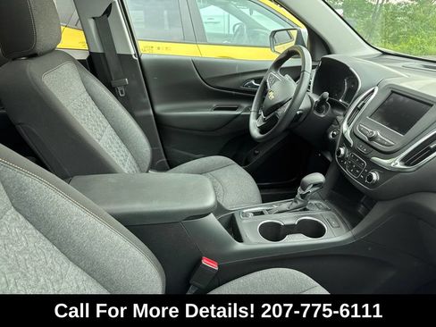 Used 2022 Chevrolet Equinox LT AWD/4WD image 3