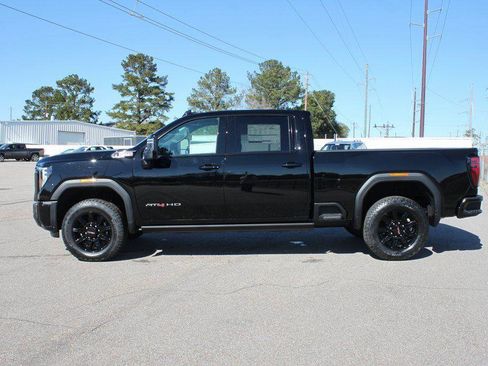 New 2026 GMC Sierra 2500 AT4 w/ AT4 Premium Plus Package image 19