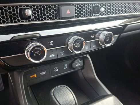 Used 2025 Honda Civic LX image 15