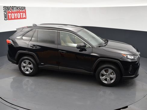 Used 2022 Toyota RAV4 LE AWD/4WD image 20