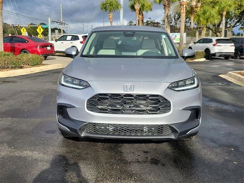 Certified 2026 Honda HR-V LX image 7