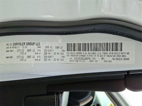 Used 2014 Jeep Cherokee Latitude w/ Comfort/Convenience Group image 27