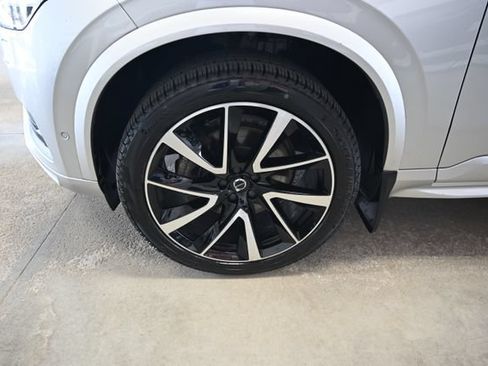 Used 2021 Volvo XC90 T6 Momentum w/ Advanced Package AWD/4WD image 33