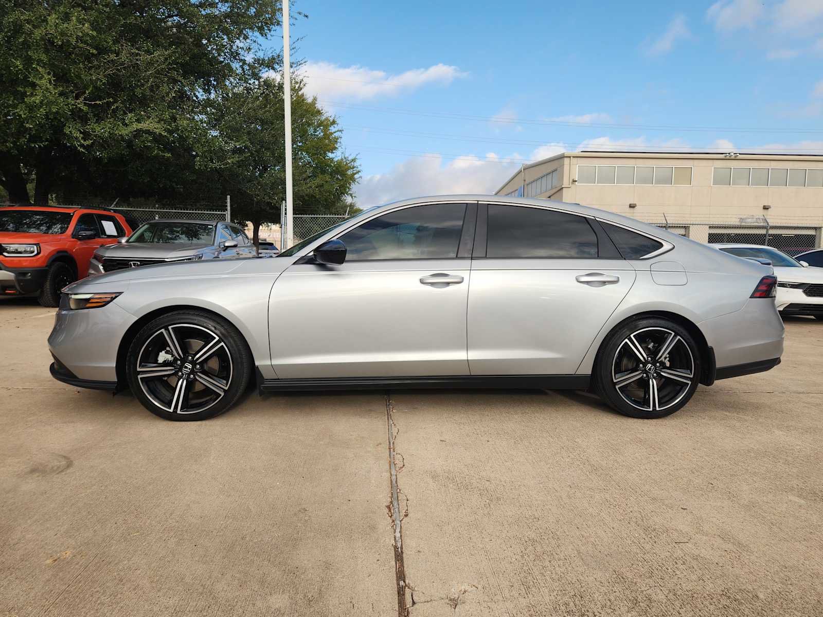 Used 2024 Honda Accord Sport image 4