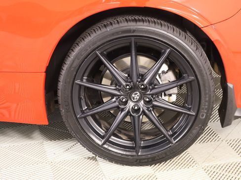 Used 2024 Toyota GR86 Premium RWD image 17