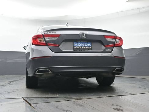 Used 2019 Honda Accord Touring image 31