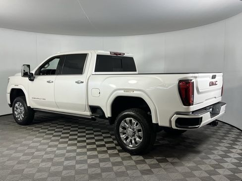 Used 2023 GMC Sierra 3500 Denali w/ Denali Ultimate Package image 6