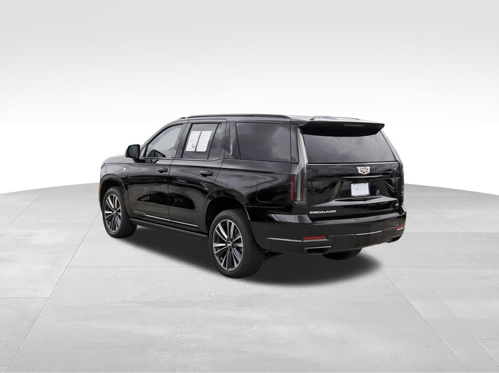 Used 2025 Cadillac Escalade Sport w/ LPO, Floor Liner Package RWD image 3