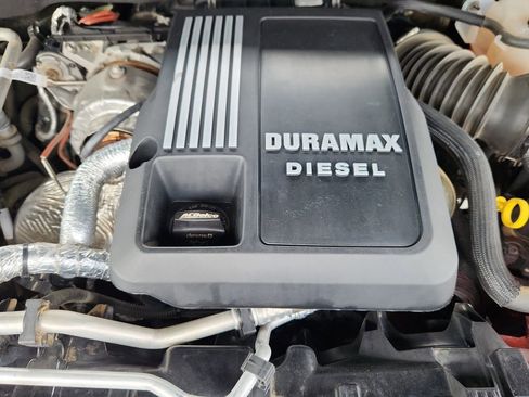 Used 2025 GMC Sierra 1500 AT4 w/ AT4 Premium Package AWD/4WD image 16
