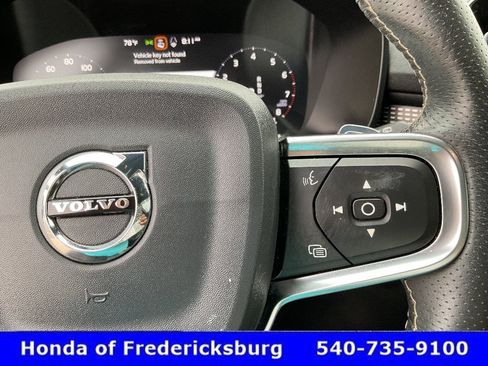 Used 2020 Volvo XC40 T5 R-Design AWD/4WD image 32