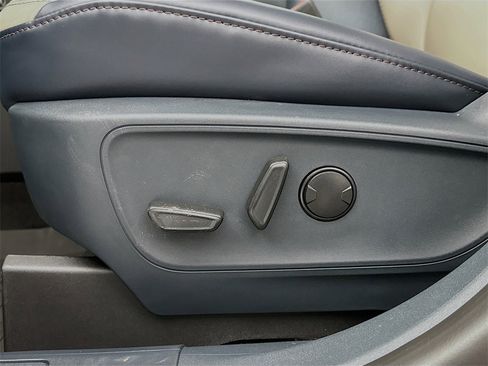 New 2026 Ford Maverick Lariat image 22