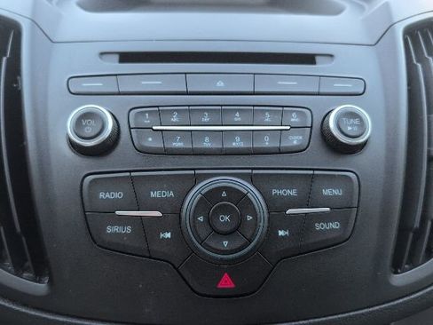 Used 2017 Ford Escape SE image 20