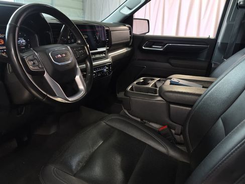 Used 2025 GMC Sierra 1500 SLT RWD image 14