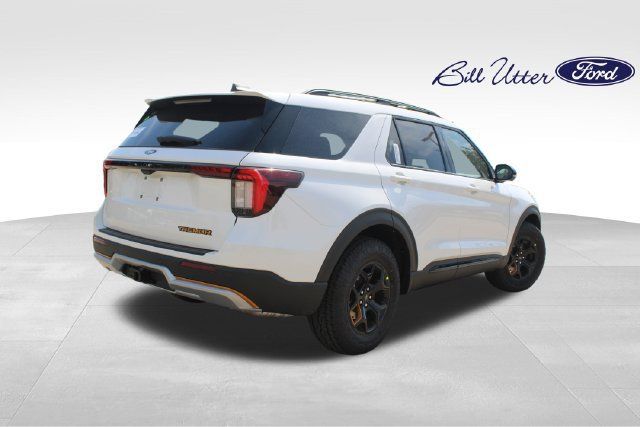 New 2027 Ford Explorer Tremor AWD/4WD image 3