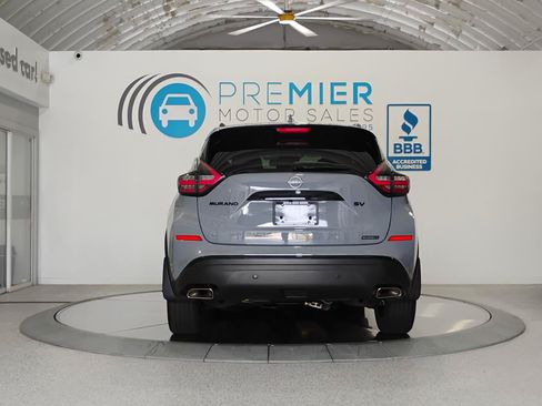 Used 2023 Nissan Murano SV w/ SV Midnight Edition Package FWD image 8