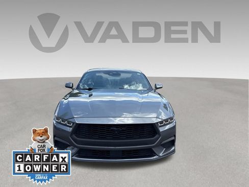 Used 2024 Ford Mustang Coupe RWD image 2