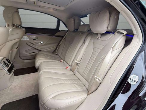Used 2019 Mercedes-Benz S 560 4MATIC Sedan image 13