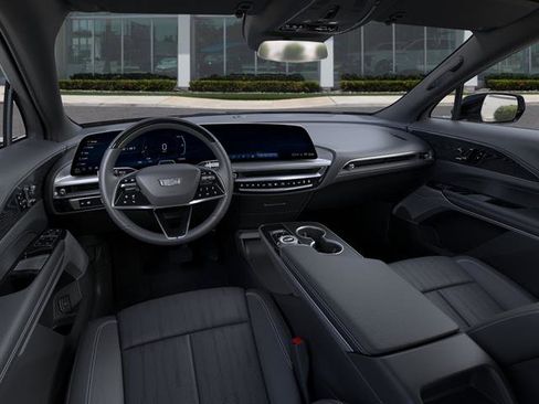 New 2026 Cadillac Lyriq Luxury RWD image 15