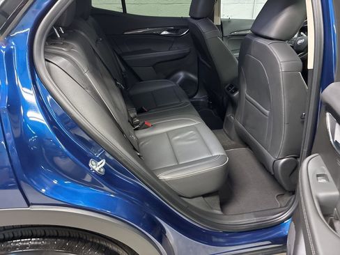 Used 2023 Buick Envision Essence image 10