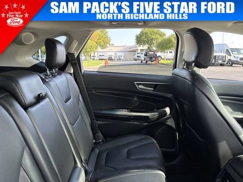 Used 2016 Ford Edge Titanium w/ Equipment Group 302A FWD image 16