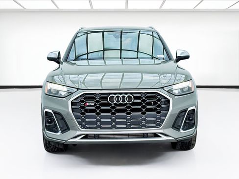 Used 2023 Audi SQ5 Premium w/ Convenience Package image 2