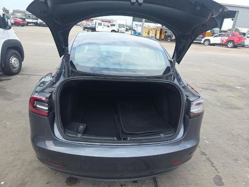 Used 2021 Tesla Model 3 Long Range image 9