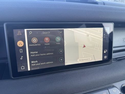 Used 2023 Land Rover Defender 110 X-Dynamic SE image 23